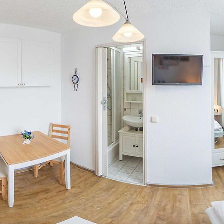 Ferienunterkuenfte Liliane Apartment Gohren Bagian luar foto