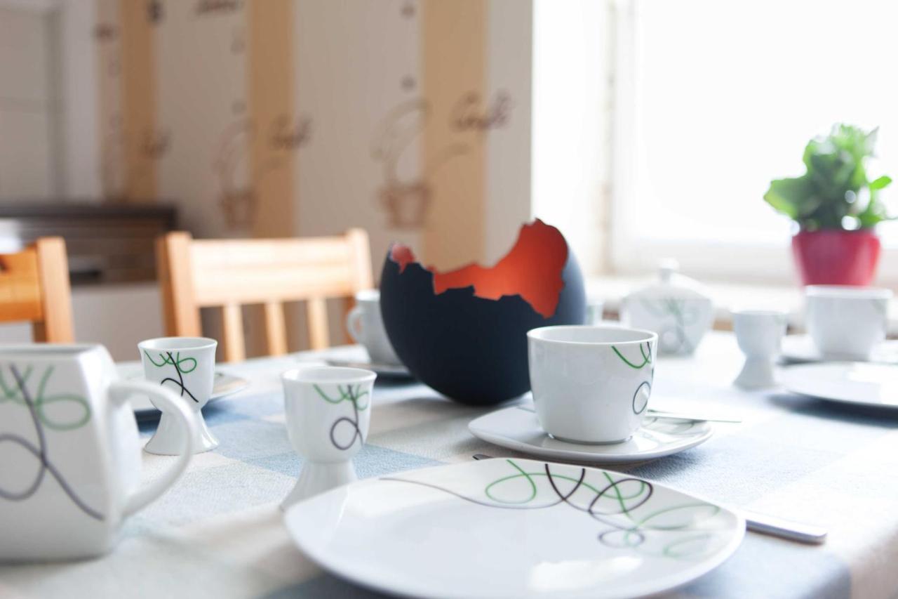 Ferienunterkuenfte Liliane Apartment Gohren Bagian luar foto